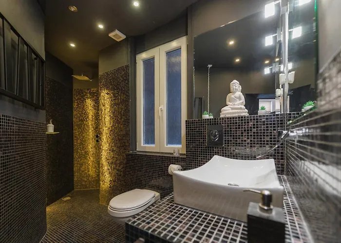 Eye Presidential With Jacuzzi & Sauna * 부다페스트