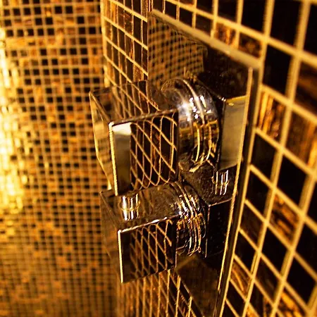 Eye Presidential With Jacuzzi & Sauna Apartamento Budapest