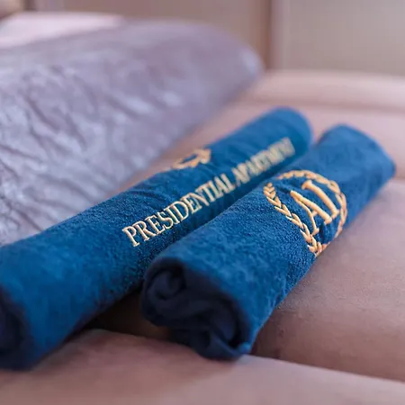 Апартаменты Eye Presidential With Jacuzzi & Sauna Будапешт