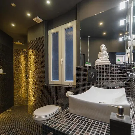 Eye Presidential With Jacuzzi & Sauna * Будапешт