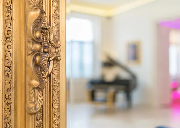 Eye Presidential With Jacuzzi & Sauna Apartment Budapest